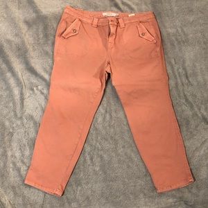 Light pink capris